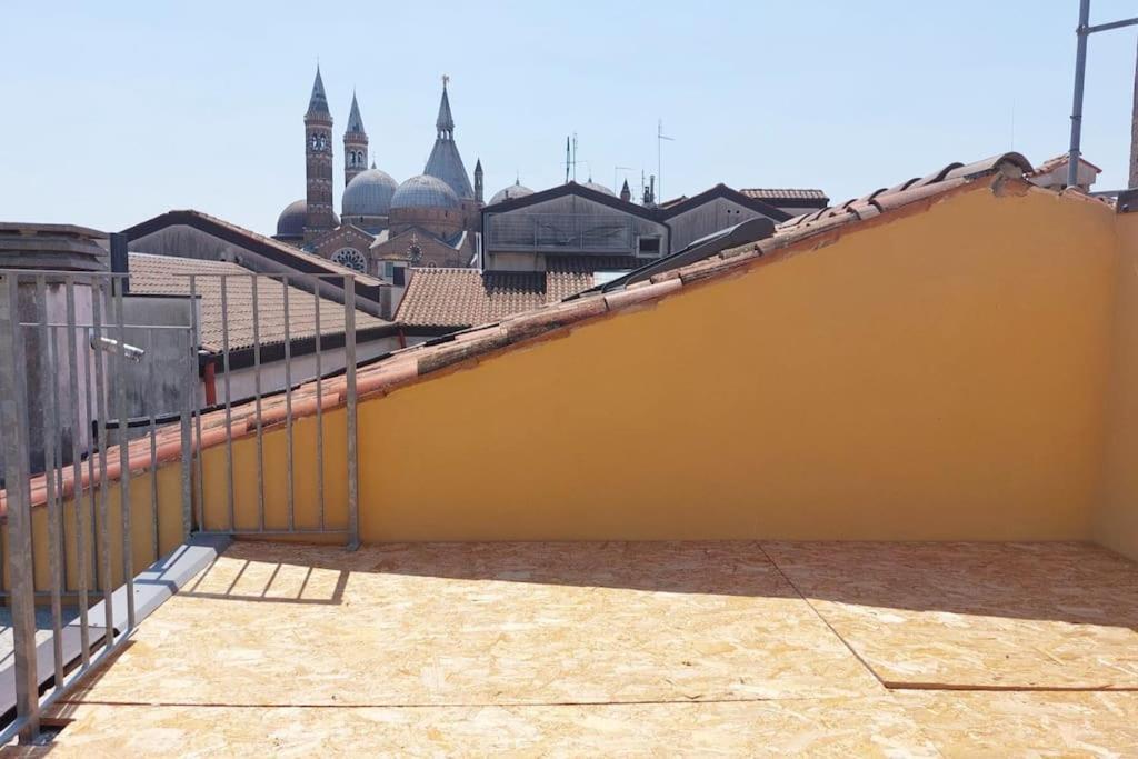 Ferienwohnung Residenza Subitosanto "Gigliola" 9A - Bilocale Con Terrazzo Esclusivo Cupola Basilica Di Sant'Antonio- Padua Exterior foto